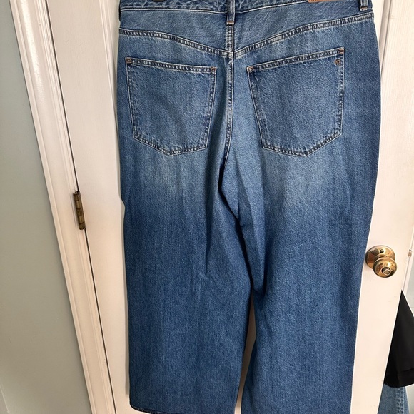 Madwell Superwide Leg Curvy Jeans! Barely worn, perfect condition. Size 32 - Picture 3 of 5